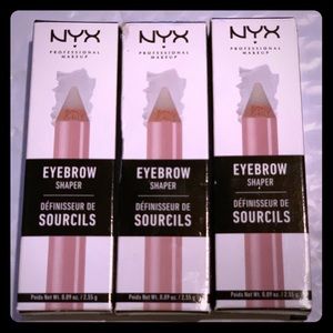 Eyebrow shaper